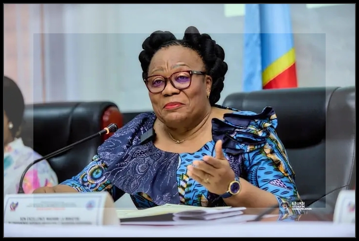 ESU : Marie-Thérèse Sombo Ayanne Safi Mukuna nomme un nouveau comité de gestion à l’Université officielle de Mbuji-Mayi